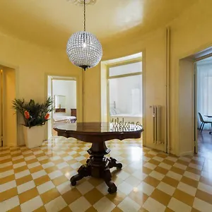 Molano's House Bed and breakfast